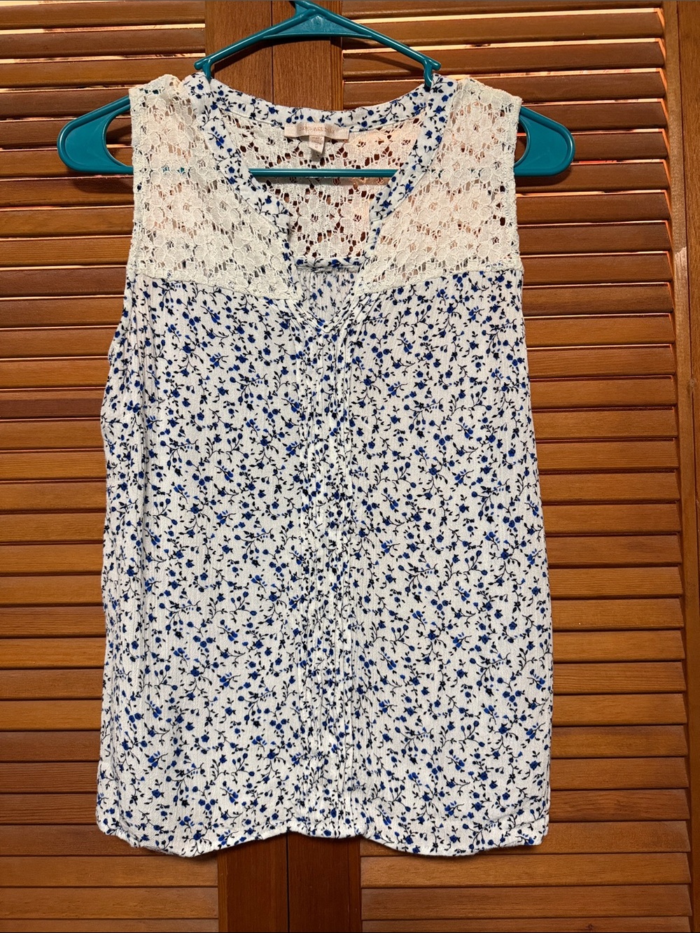 Skies Are Blue White Tank with Blue Floral Print & Lace Yoke